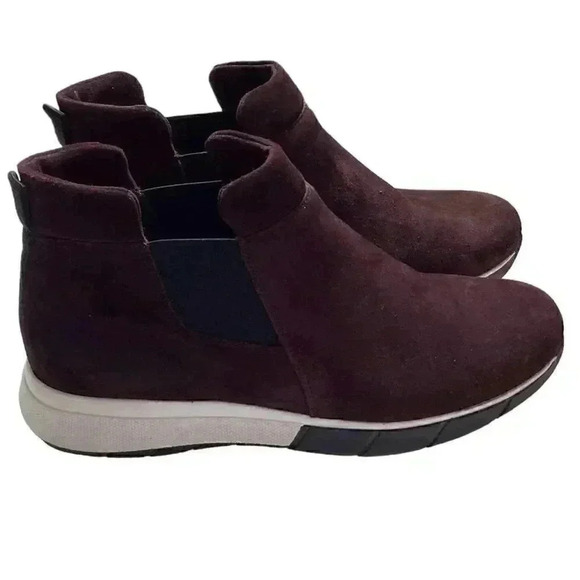 La Canadienne Chelsea Boots Shoes Women 10 M 42 Red Waterproof Suede Slip On - Picture 3 of 9